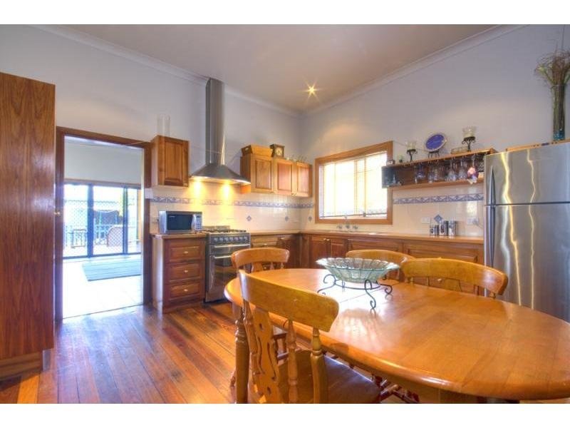 10 Douglas Street, Stockton NSW 2295, Stockton - Thumbnail 4
