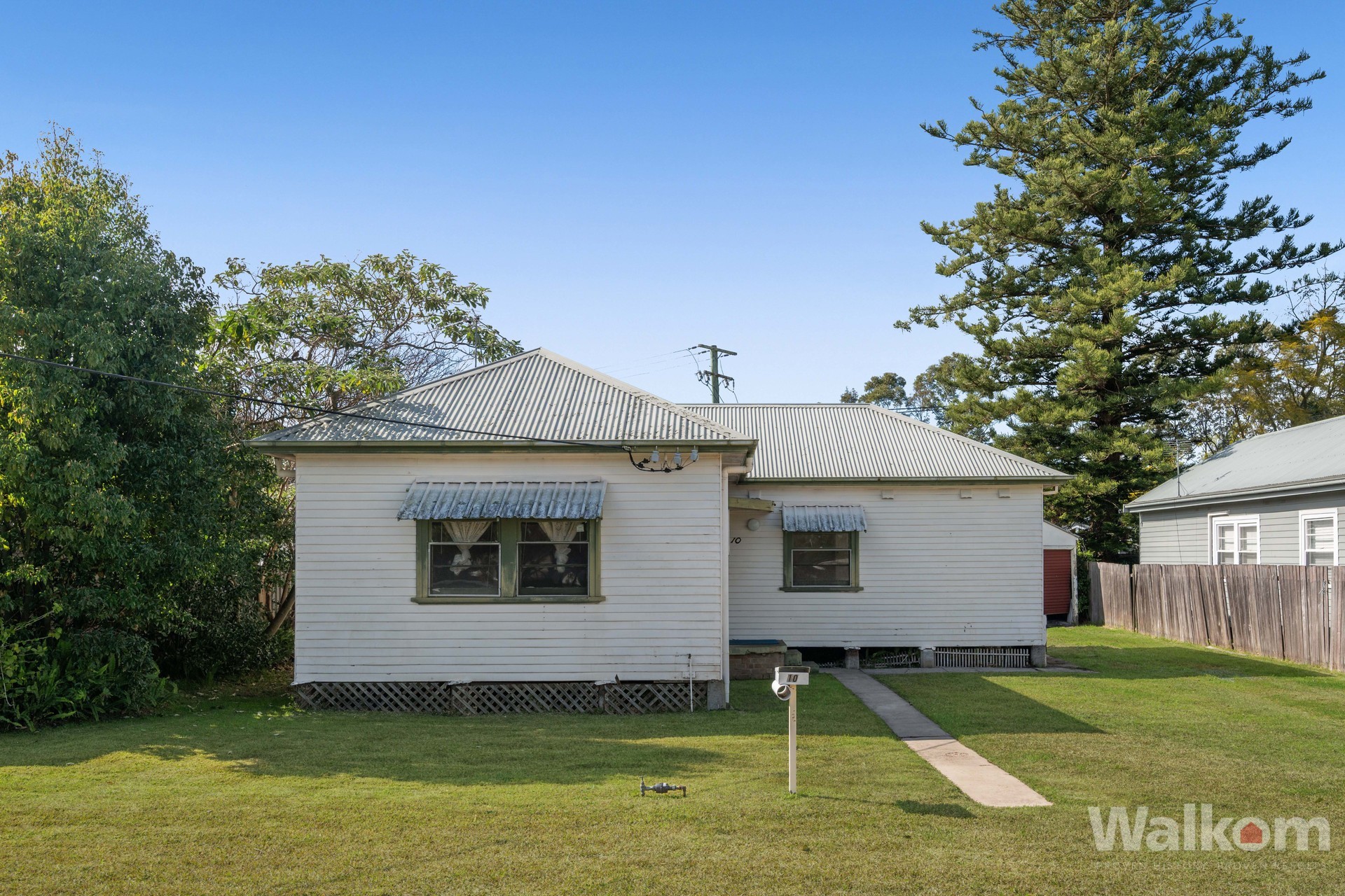Listing Image 3