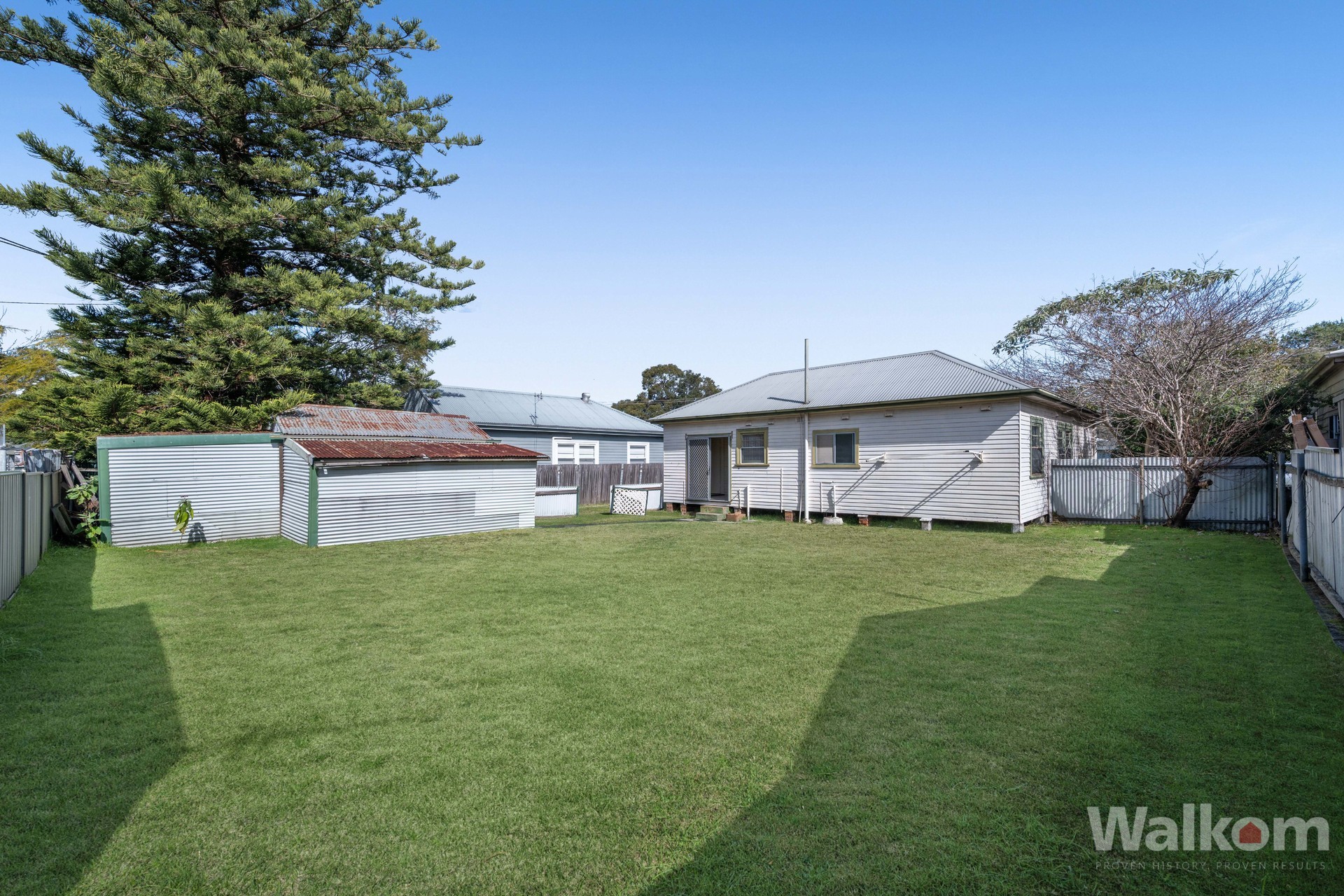 Listing Image 13