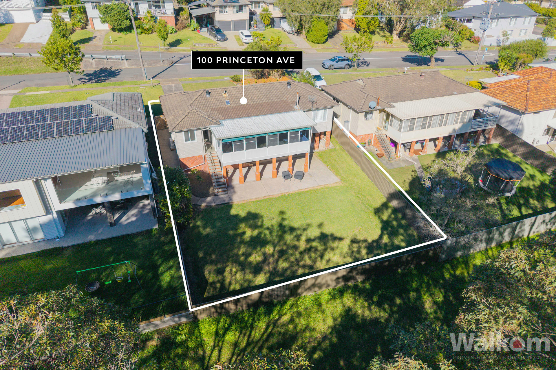 Listing Image 15