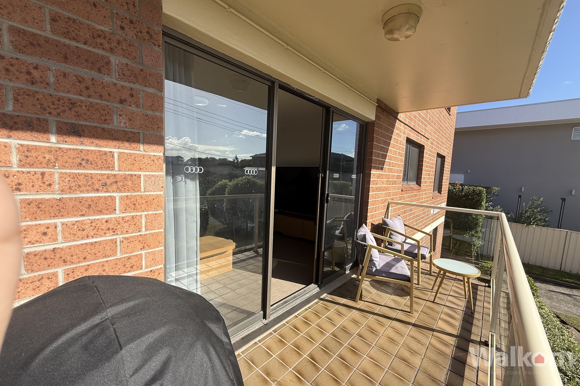 Listing Image 10