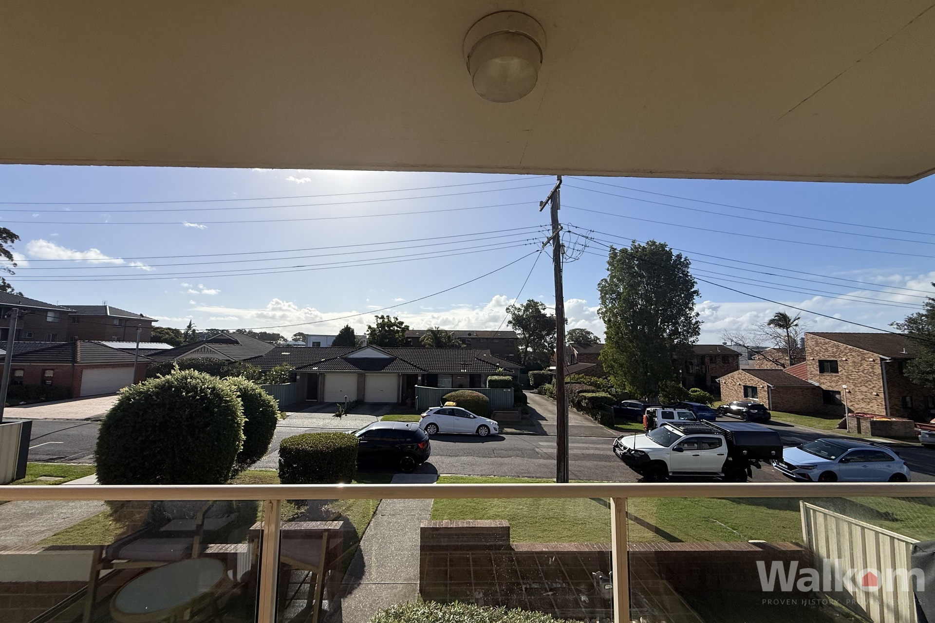 Listing Image 11
