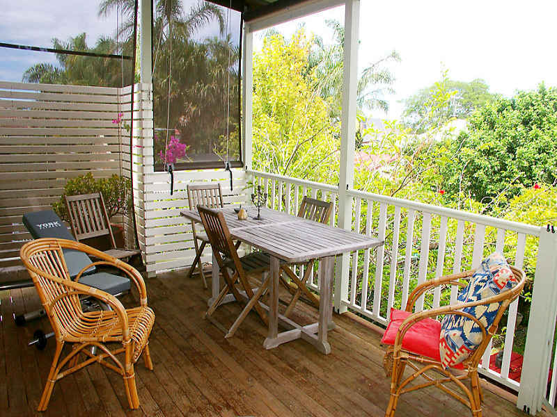 Listing Image 4