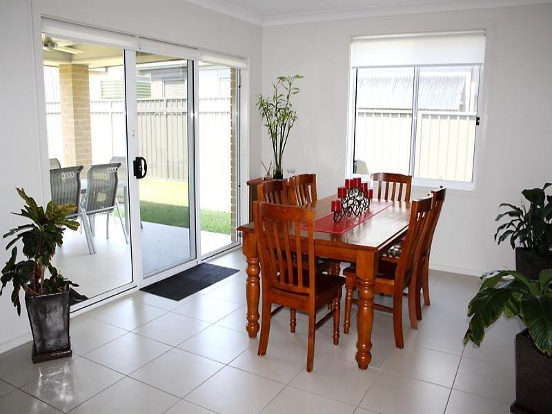 17 Tuckeroo Close, Adamstown - Thumbnail 5
