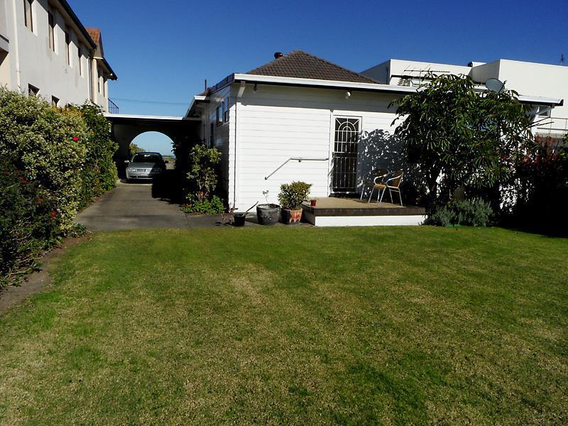 18 Ocean Street, Merewether - Thumbnail 7