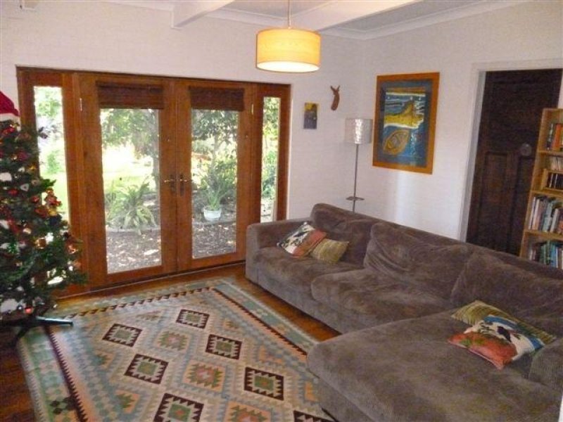 18 Parkview Street, Georgetown - Thumbnail 2