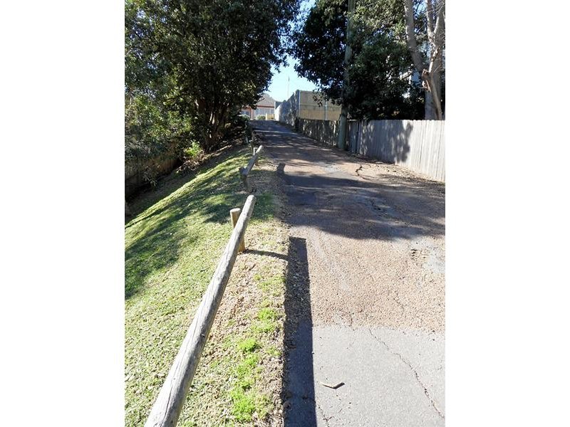 Listing Image 13