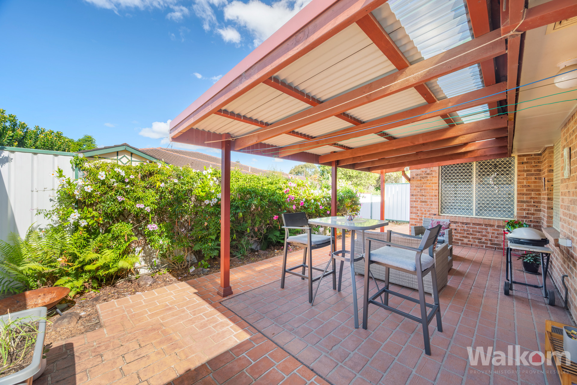Listing Image 10