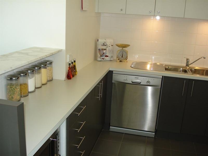25 Beresford Street, Newcastle West NSW 2302, Newcastle West - Thumbnail 6
