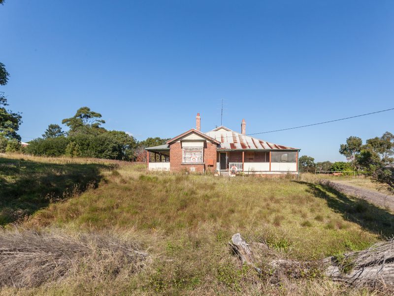 Listing Image 5