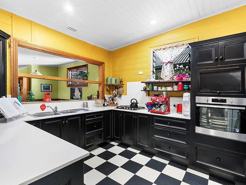 Listing Image 10
