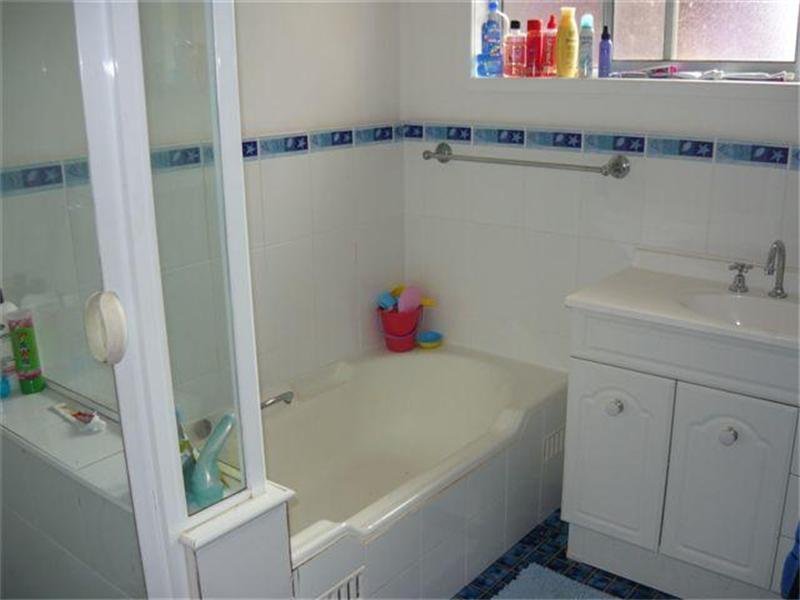 29 Dean Parade, Rankin Park NSW 2287, Rankin Park - Thumbnail 6