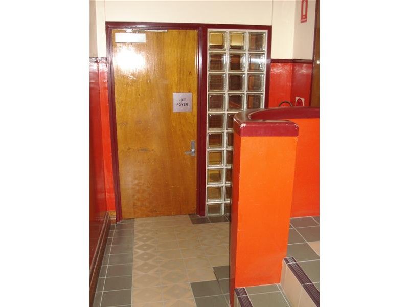 Listing Image 14