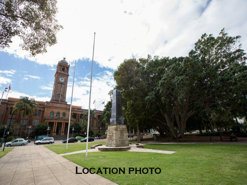 Listing Image 12