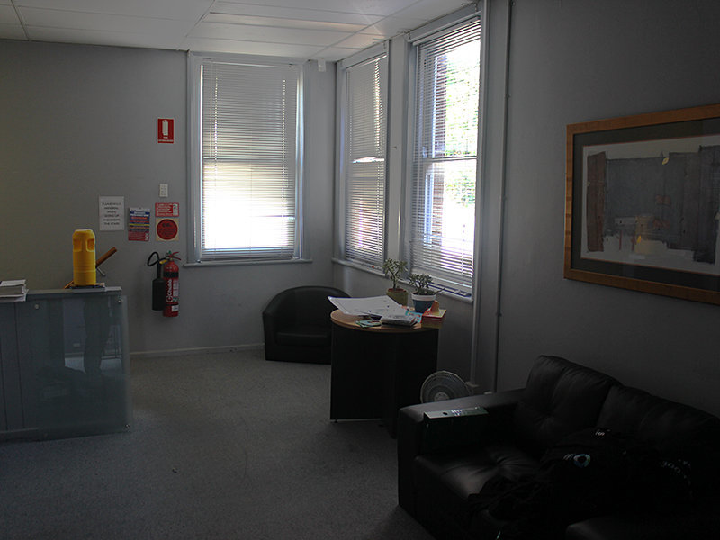 Listing Image 18