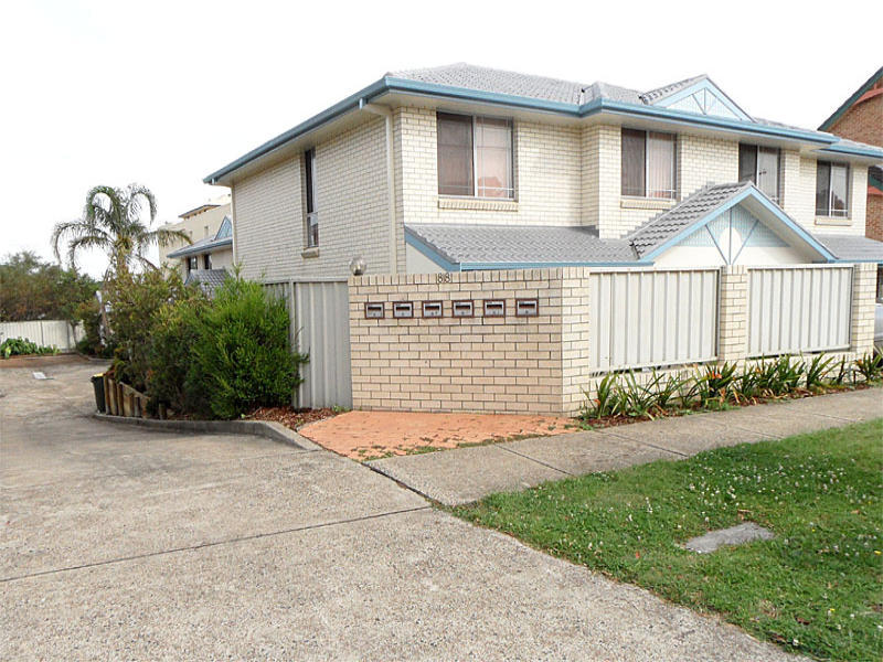 Listing Image 20