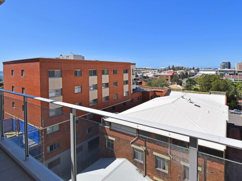 607/9 Watt Street, Newcastle - Thumbnail 3