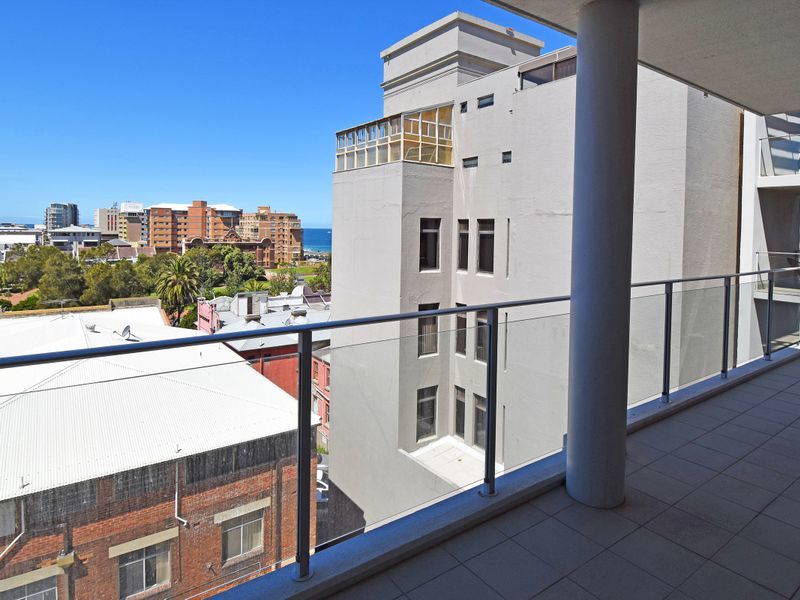 607/9 Watt Street, Newcastle - Thumbnail 4