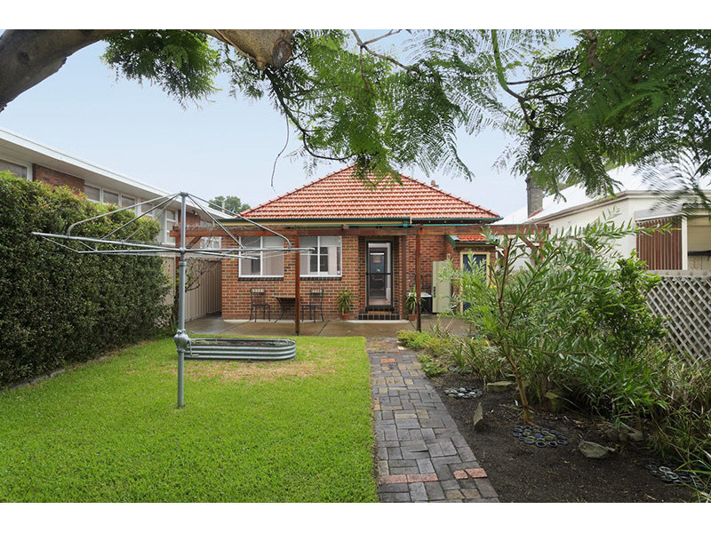 Listing Image 10
