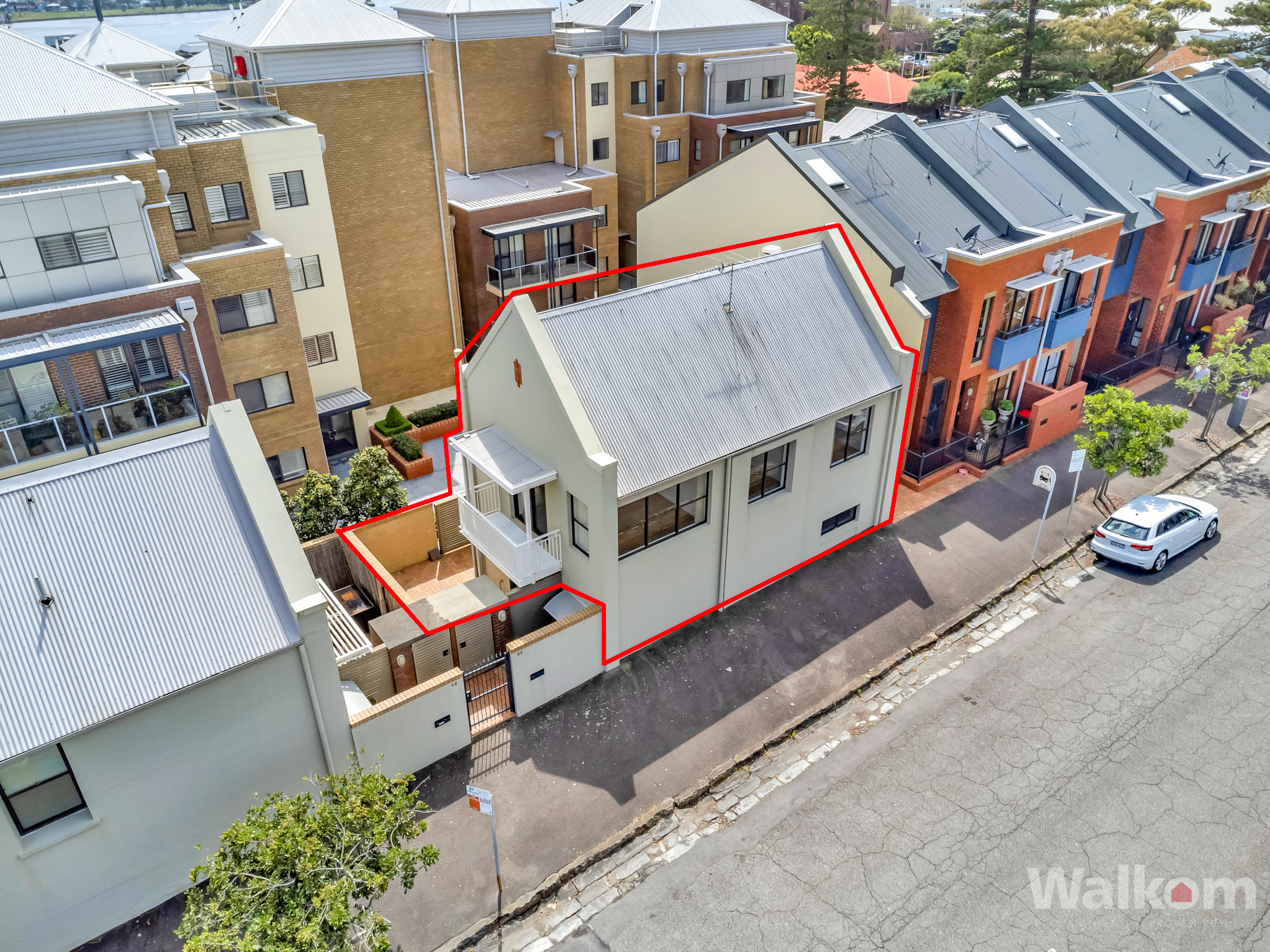 Listing Image 16
