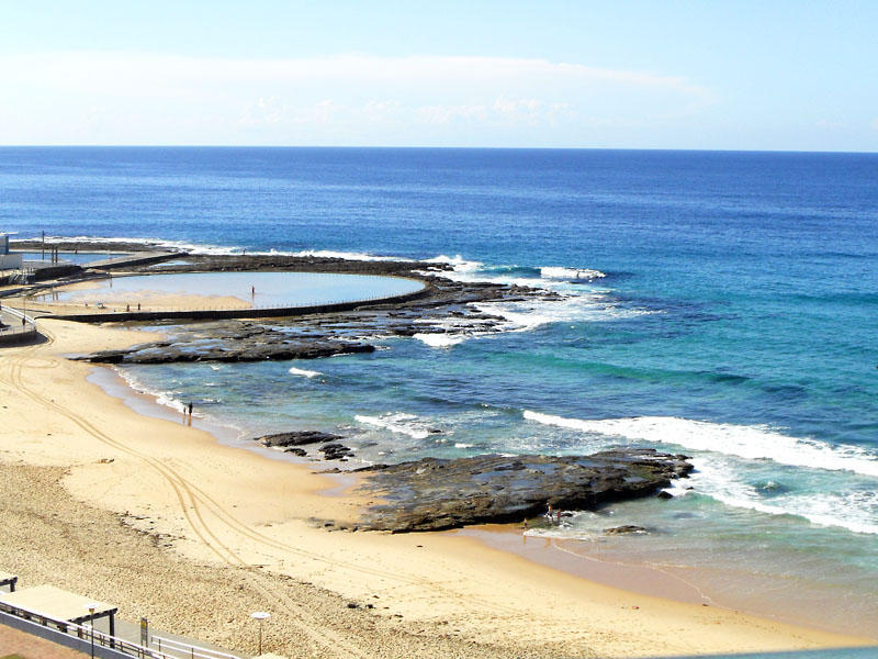 702/61 Shortland Esplanade, Newcastle - Thumbnail 2