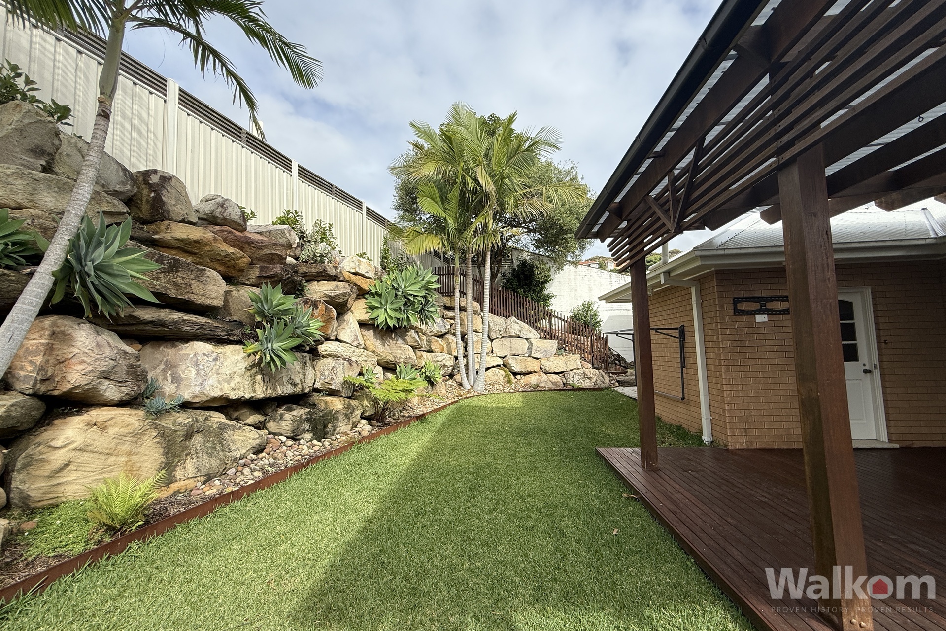 Listing Image 18