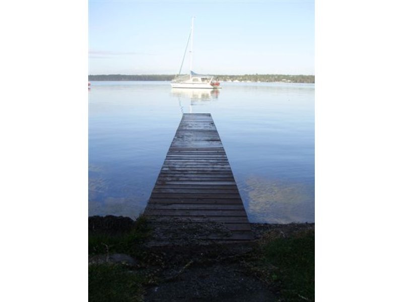 92 Marine Parade, Nords Wharf - Thumbnail 4