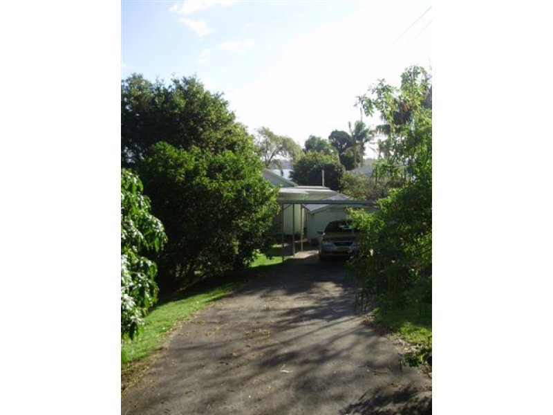 92 Marine Parade, Nords Wharf - Thumbnail 5