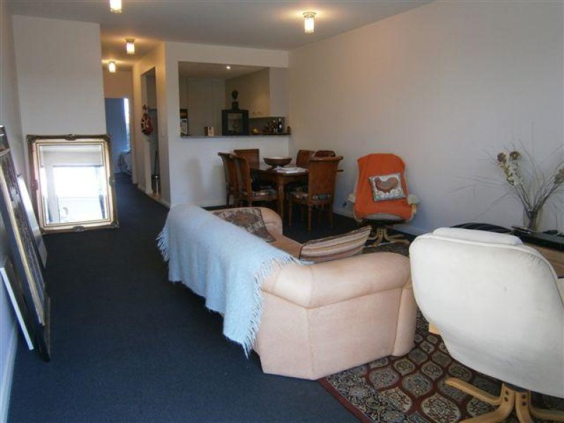 Unit 25/1 Forbes Street, Carrington - Thumbnail 3